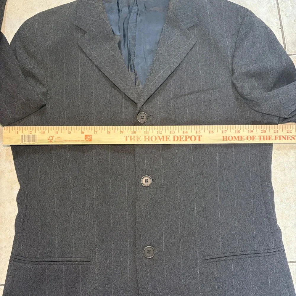 VTG Emporio Armani Italian Sport Coat Blazer Gray‎ Stripes Mens Size 42 Luxury